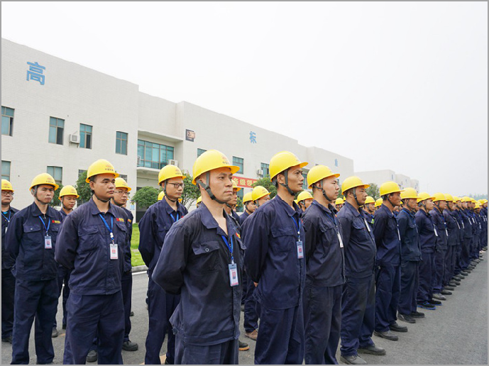 鋁模板廠家為客戶排憂解難，鑫政鋁業又添一面錦旗